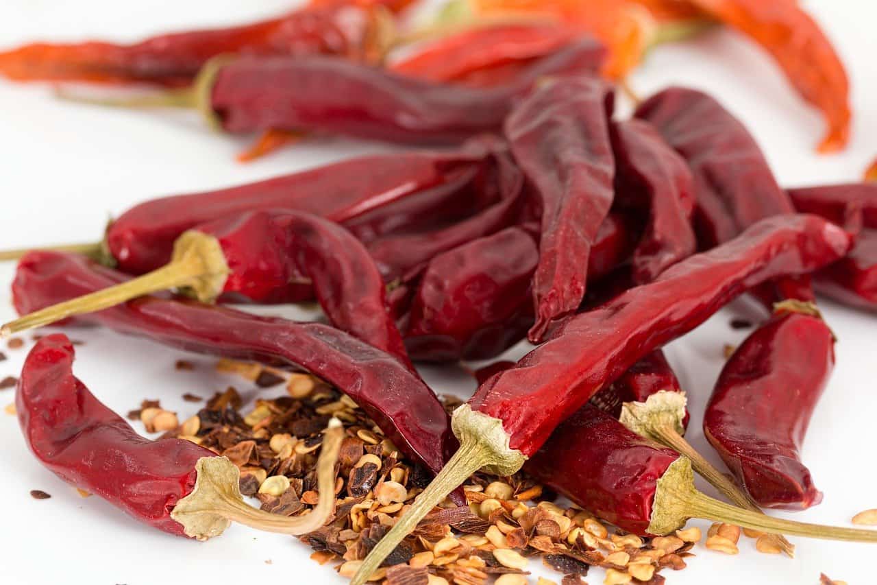 dried red chili peppers with seeds
