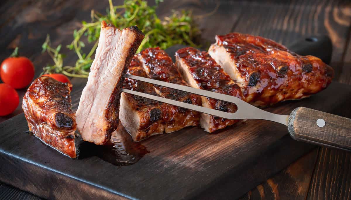 Barbecue pork spare ribs.