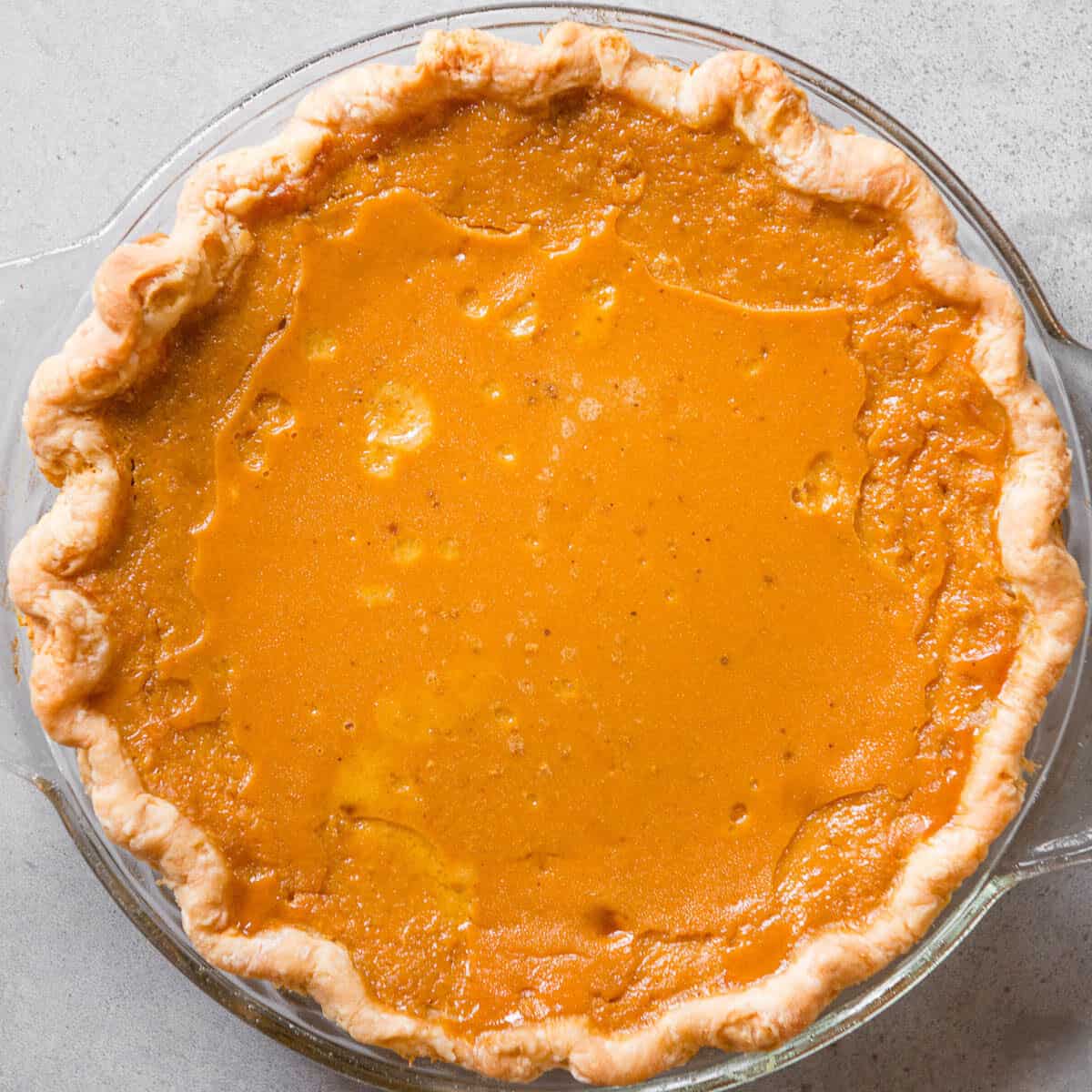 whole homemade pumpkin pie