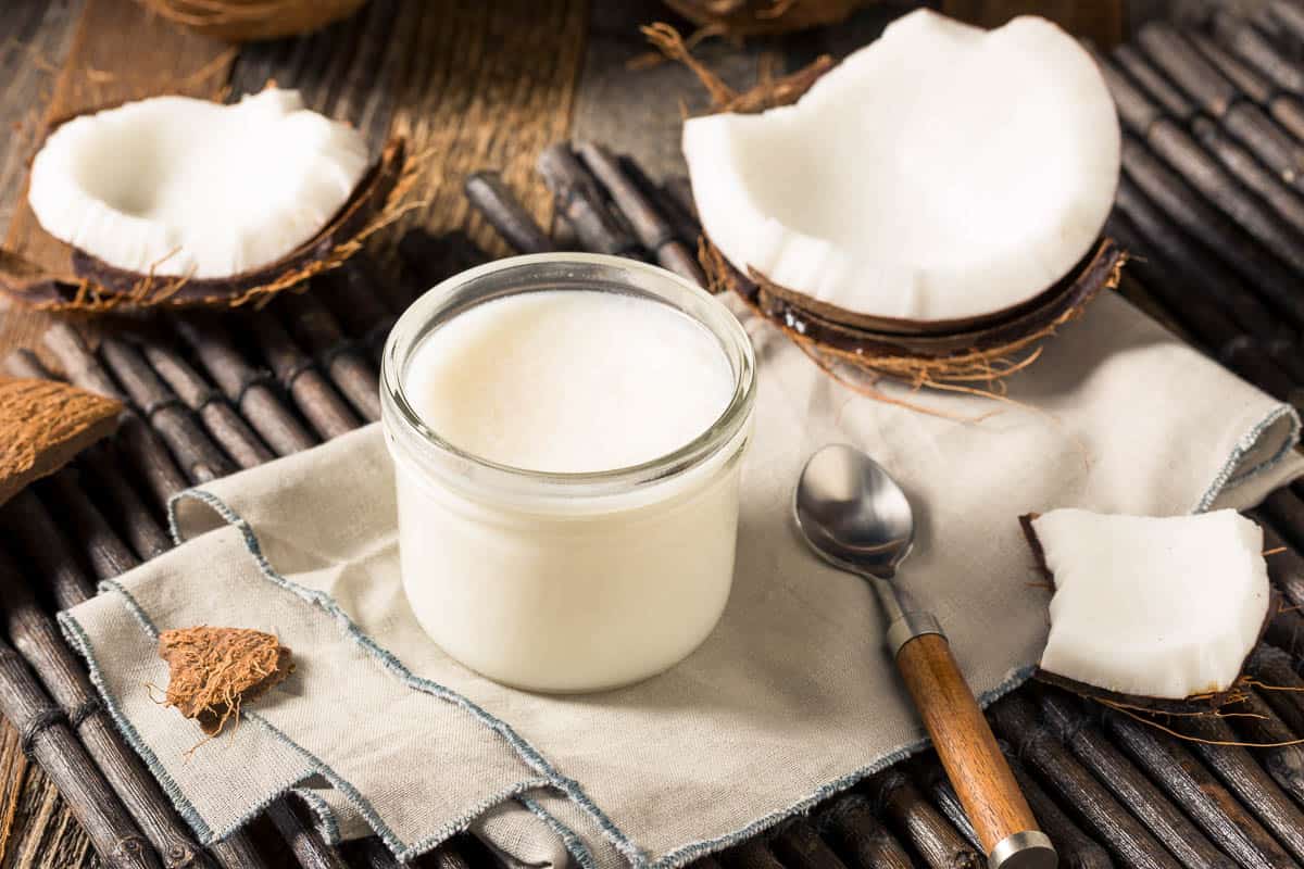 Raw White Organic Coconut OIl for Baking.