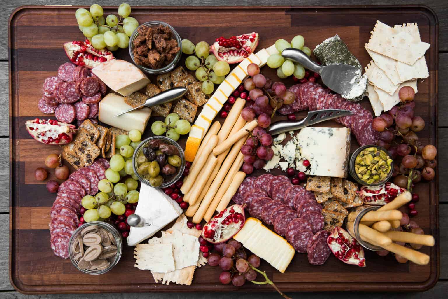 15 Best Substitutes for Prosciutto (Tasty Options For Any Recipe)