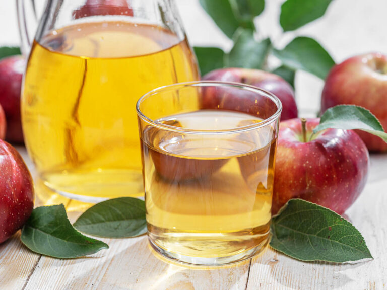 12 Rice Wine Substitutes (Best Alternatives to Use When Cooking)